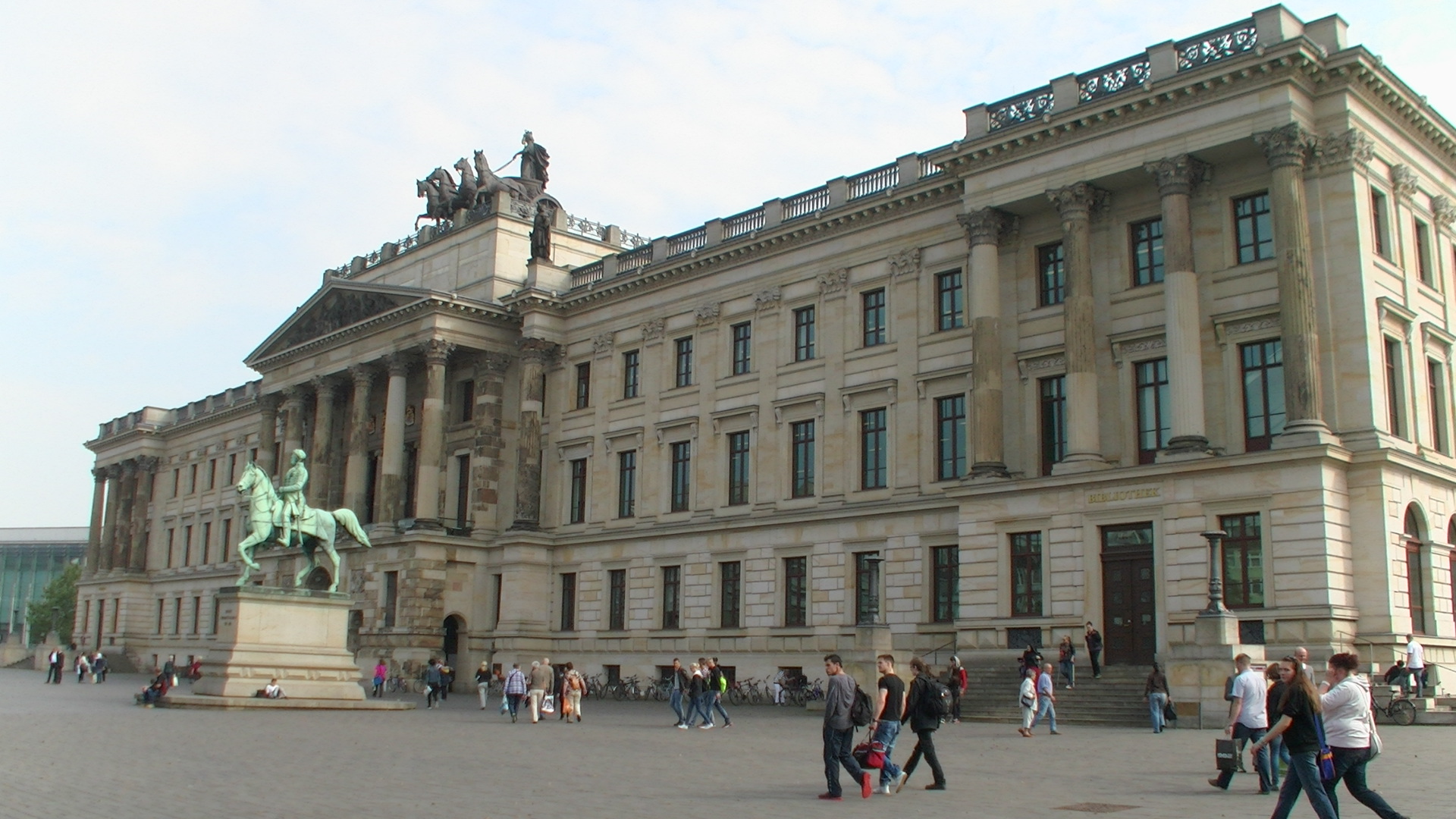 Schlossarkaden In Braunschweig Geräumt Radio38